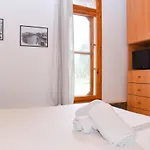 Barreira Beachfront 1 Holiday home